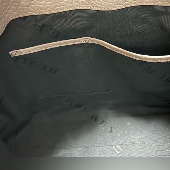 Reposhing Burberry 100% authentic bag grey handbag long strap euc - Picture 11 of 15